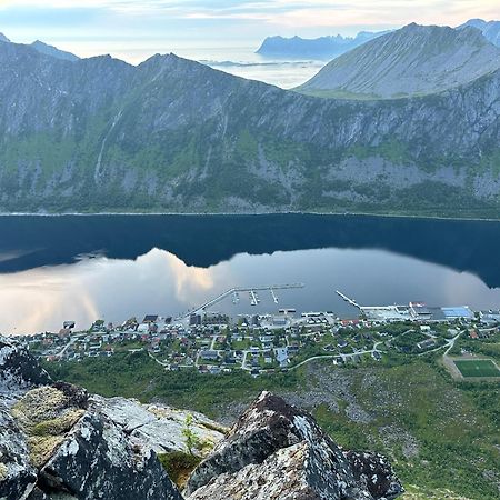Kaikanten Gryllefjord Exterior foto